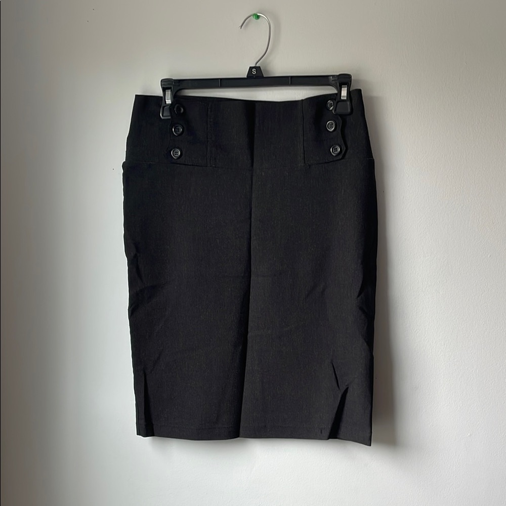 Valia Black Knee-Length Pencil Skirt